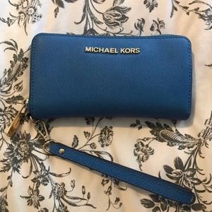 Michael Kors Jet Set Travel Wristlet